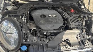 Mini Cooper 1.5 COOPER BUSINESS picture 15