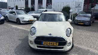 Coche accidentado Mini Cooper 1.5 COOPER BUSINESS 2016/2