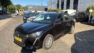 Peugeot 208 PureTech 75 Active picture 2