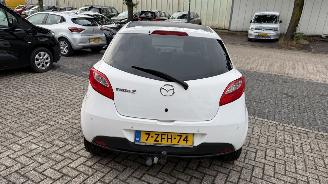 Mazda 2 1.3 SILVER EDITION picture 5