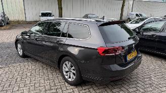Volkswagen Passat VARIANT BUSINESS 1.5 110KW. picture 5