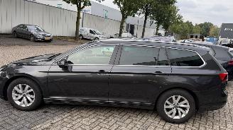Volkswagen Passat VARIANT BUSINESS 1.5 110KW. picture 4