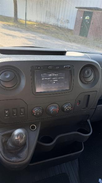 Renault Master 2.3 dCi 145 FWD GEEN SCHADE picture 16