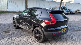 Volvo XC40 2.0 B3 BUSINESS EDT picture 4
