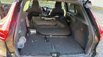 Volvo XC40 2.0 B3 BUSINESS EDT picture 12