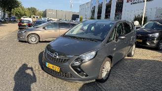 Opel Zafira TOURER 1.6 CDTI BIJGELUID MASSAVLIEGWIEL picture 2