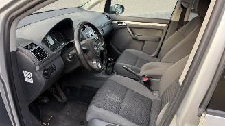 Volkswagen Touran 1.2 TSI MOTOR LOOPT OP 3 CILINDERS picture 9