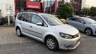 Volkswagen Touran 1.2 TSI MOTOR LOOPT OP 3 CILINDERS picture 6