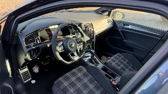 Volkswagen Golf 2.0 TSI GTI Performance picture 10