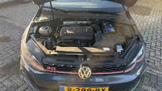 Volkswagen Golf 2.0 TSI GTI Performance picture 18