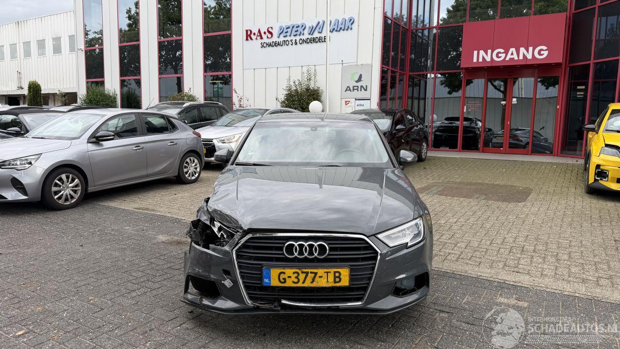 Audi A3 LIMOUSINE 30 TFSI