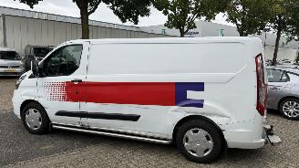 Ford Transit CUSTOM 340 2.0 TDCI L2H1 picture 3