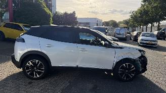 Peugeot 2008 1.2 PURETECH GT-LINE picture 7