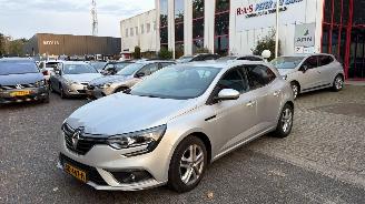 Renault Mégane 1.2 TCE ZEN picture 2
