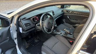 Renault Mégane 1.2 TCE ZEN picture 10
