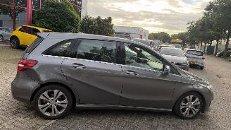 Mercedes B-klasse B200 D PRESTIGE picture 8