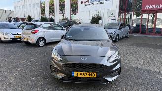  Ford Focus 1.0 EcoBoost 2019/6