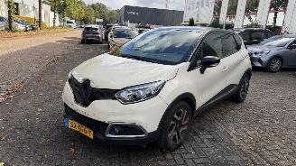 Renault Captur 0.9 TCE AUTHENTIQUE picture 2