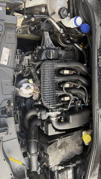 Citroën C3 1.2 PureTech Feel picture 17