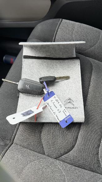 Citroën C3 1.2 PureTech Feel Edition picture 17