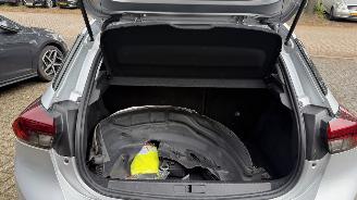 Opel Corsa 1.2 Elegance picture 10