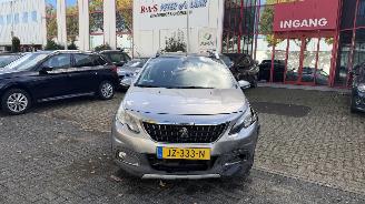 škoda osobní automobily Peugeot 2008 1.2 PURETECH BLUE LE 2016/7