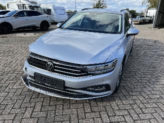 Volkswagen Passat Variant 2.0 TDi-110 kw DSG automaat picture 4