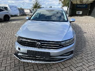 Volkswagen Passat Variant 2.0 TDi-110 kw DSG automaat picture 5