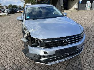 Volkswagen Passat Variant 2.0 TDi-110 kw DSG automaat picture 6