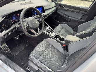 Volkswagen Golf 8 Variant 1.5 TSI DSG R-Line picture 30