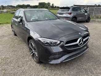 Mercedes C-klasse 300 e Plug-in Hybride T-Model picture 2
