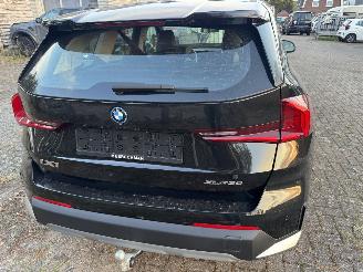 BMW iX1 30 E. 200 kw picture 4
