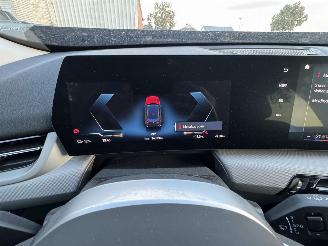 BMW iX1 30 E. 200 kw picture 15