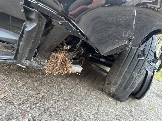 BMW iX1 30 E. 200 kw picture 13