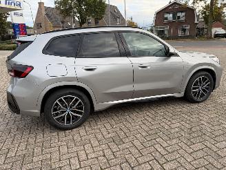 BMW iX1 2.0 E-Drive M-Sport picture 19