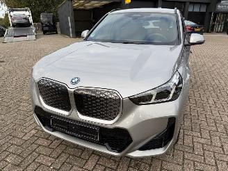 BMW iX1 2.0 E-Drive M-Sport picture 6