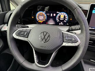 Volkswagen Golf 8.5   1.5 eTSi 110 Kw DSG picture 17