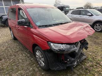 Volkswagen Caddy maxi 2.0 TDi 102 Pk   7 persoons picture 2