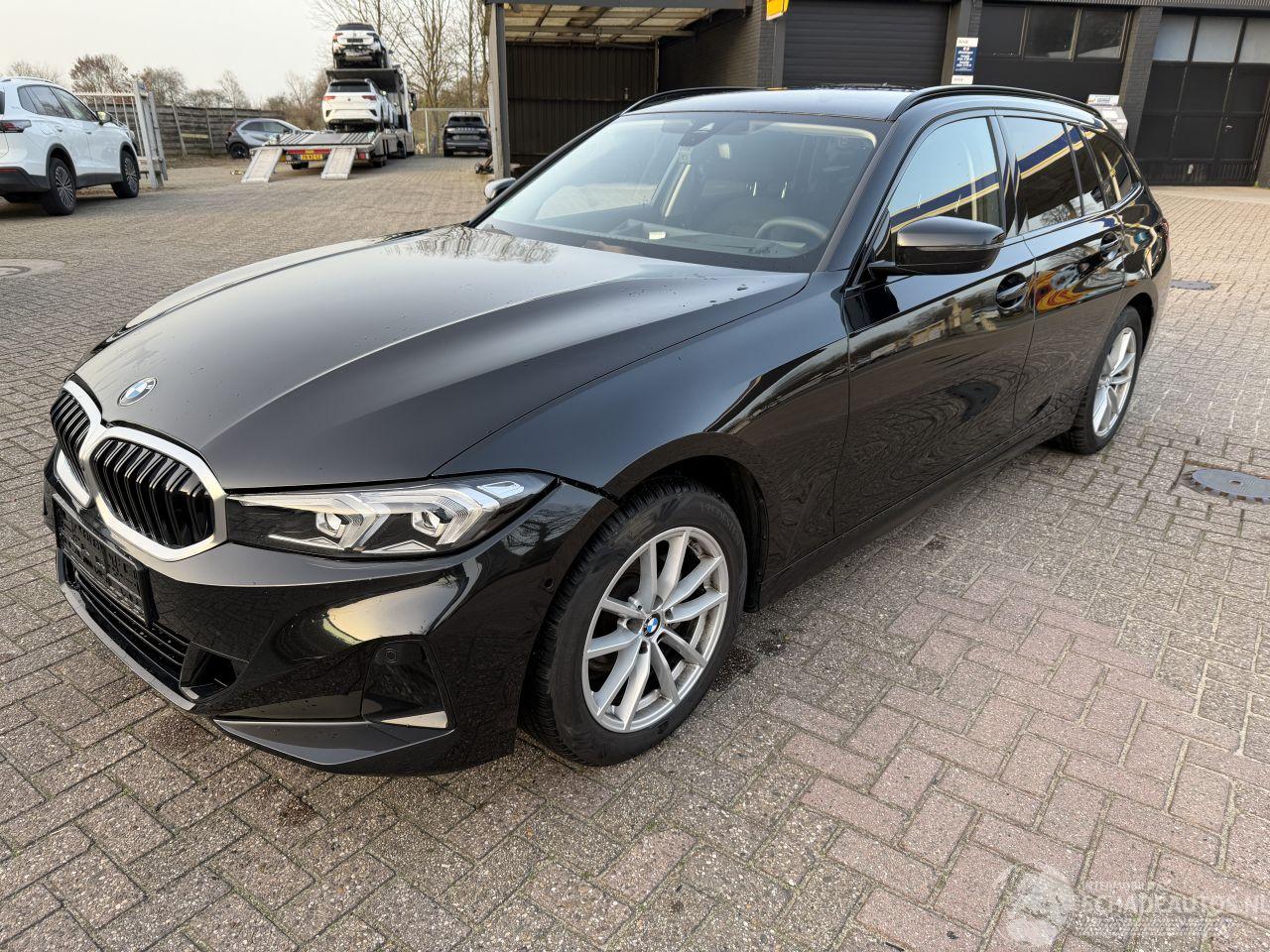 BMW 3-serie 318i Touring Business