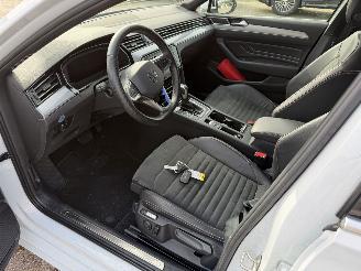 Volkswagen Passat Variant GTE picture 21