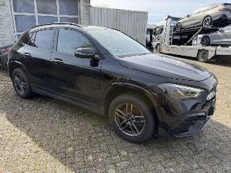 skadebil auto Mercedes GLA 200 Hybrid AMG-Line 2024/10