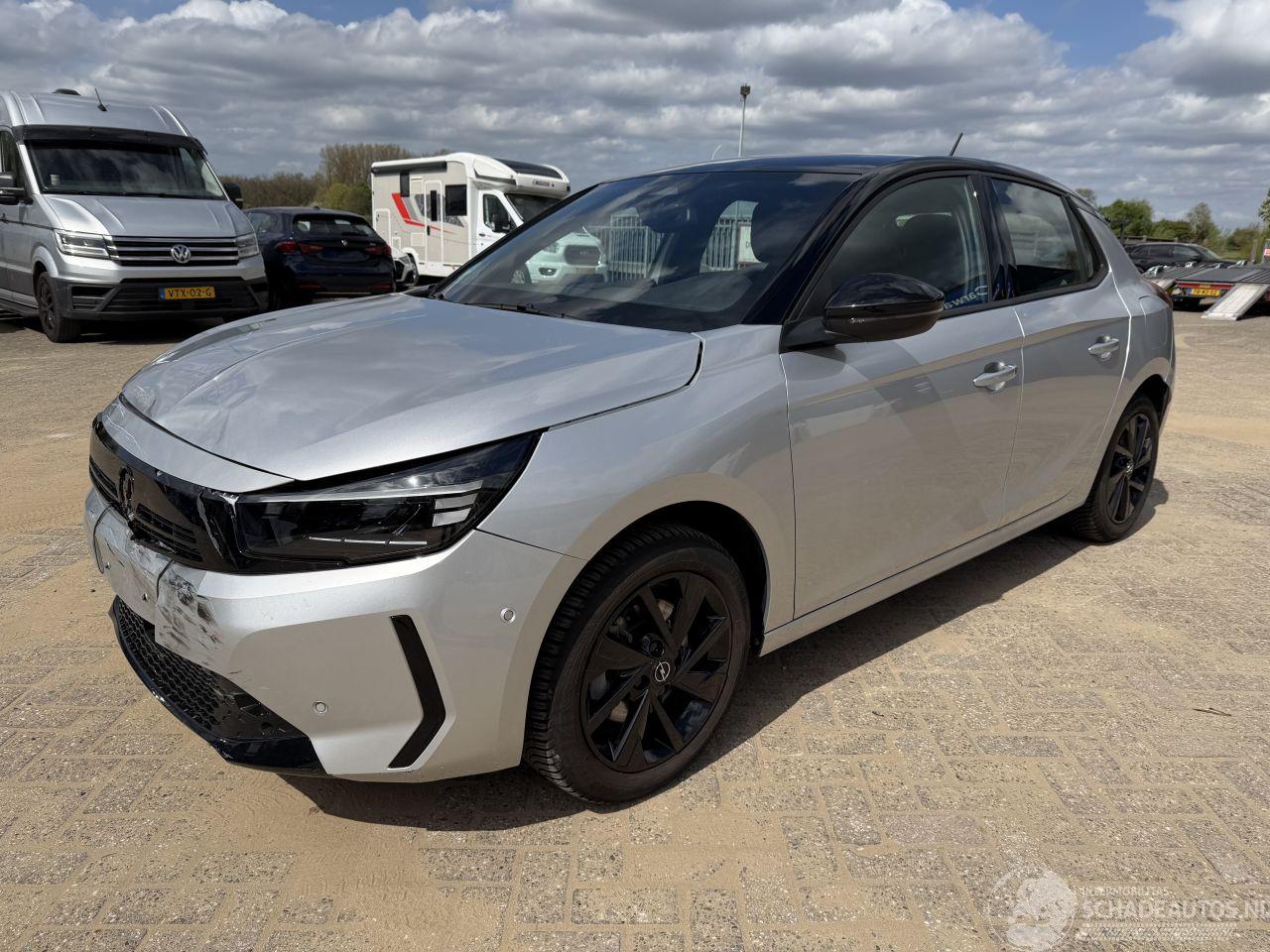 Opel Corsa 1.2 - 74 Kw Automaat GS-Line