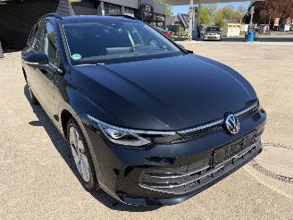 Volkswagen Golf Variant 1.5 eTSi 110 Kw  DSG Style picture 3
