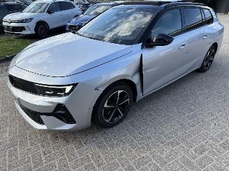 Opel Astra Station GS-Line picture 21