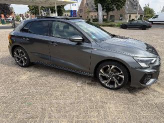Unfallwagen Audi A3 TFSi 150 Pk Sportback S-Line Panoramadak 2023/2