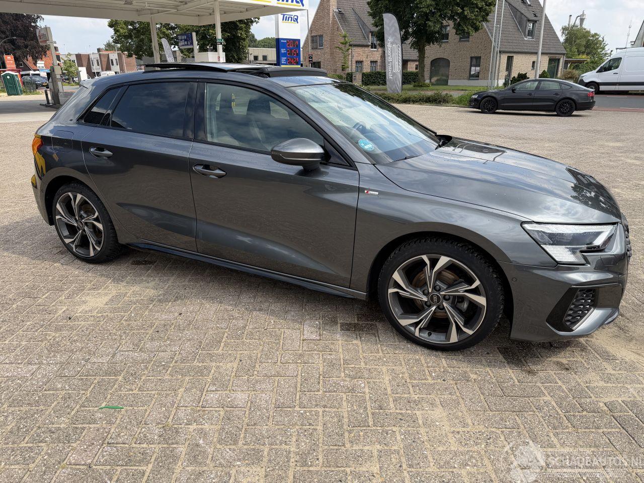 Audi A3 TFSi 150 Pk Sportback S-Line Panoramadak