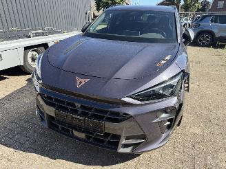Cupra Terramar 1.5 eTSi 110 Kw Automaat picture 2