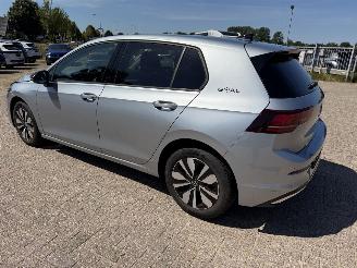 Volkswagen Golf 1.5. eTSI. 110 Kw DSG. Goal picture 19