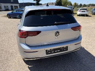Volkswagen Golf 1.5. eTSI. 110 Kw DSG. Goal picture 17