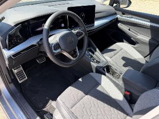 Volkswagen Golf 1.5. eTSI. 110 Kw DSG. Goal picture 29